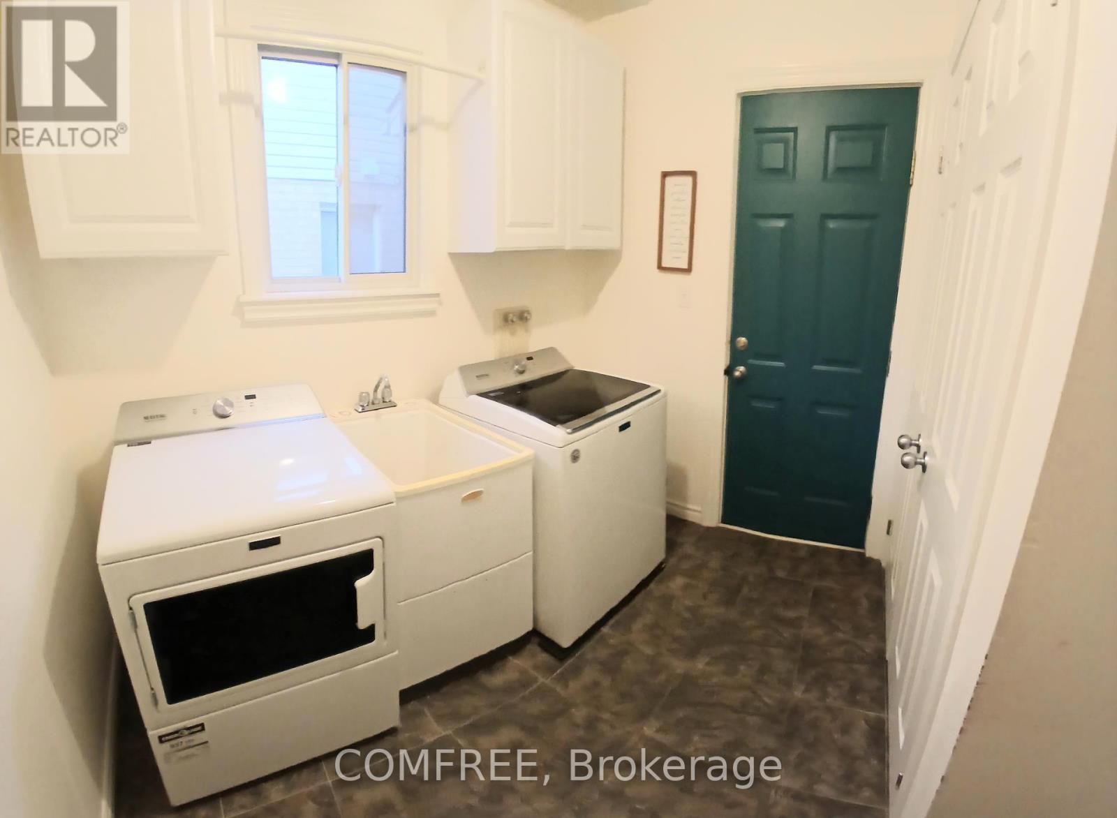 1192 South Wenige Drive, London North, Ontario  N5X 4M3 - Photo 8 - X12097938