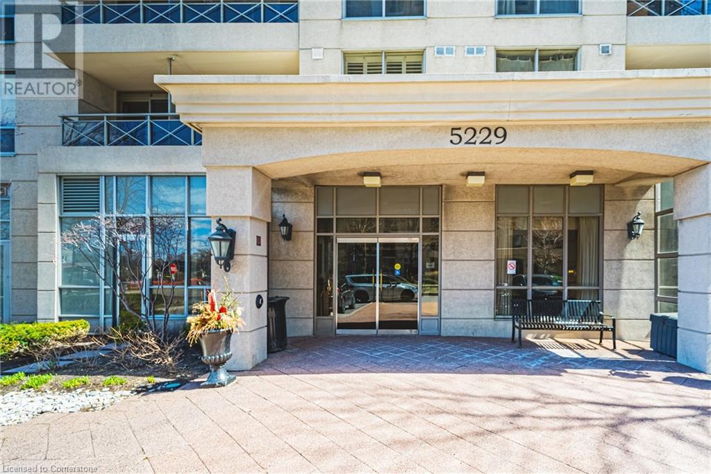 5229 Dundas Street W Unit# 1811, Etobicoke, Ontario  M9B 6L9 - Photo 5 - 40719590