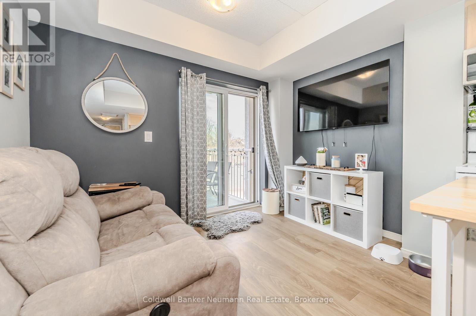 606 - 155 Water Street S, Cambridge, Ontario  N1R 3E3 - Photo 33 - X12097990