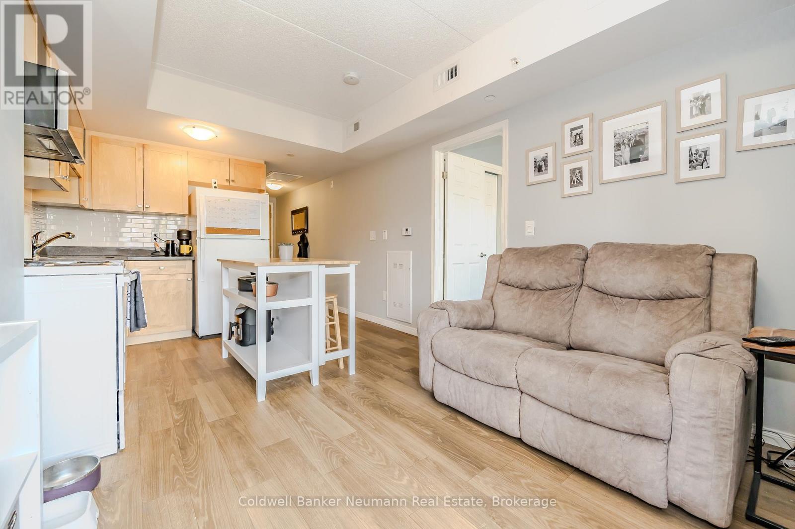 606 - 155 Water Street S, Cambridge, Ontario  N1R 3E3 - Photo 34 - X12097990