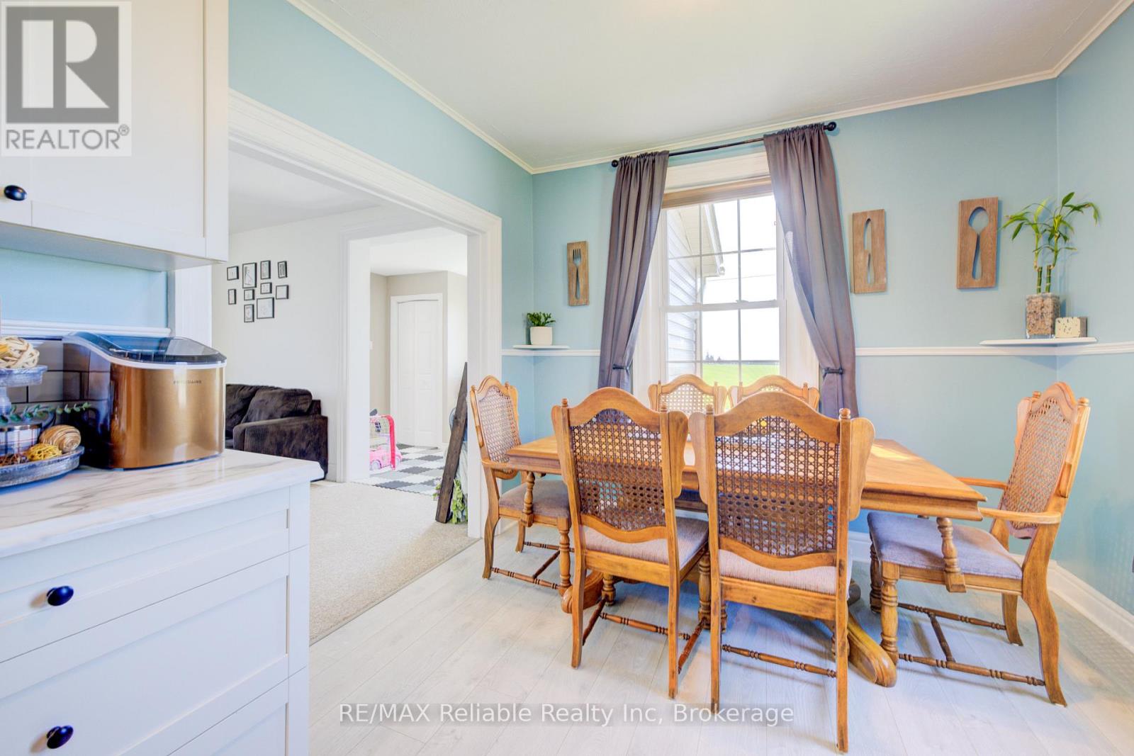 40 Mill Road W, Bluewater, Ontario  N0M 1J0 - Photo 17 - X12097996