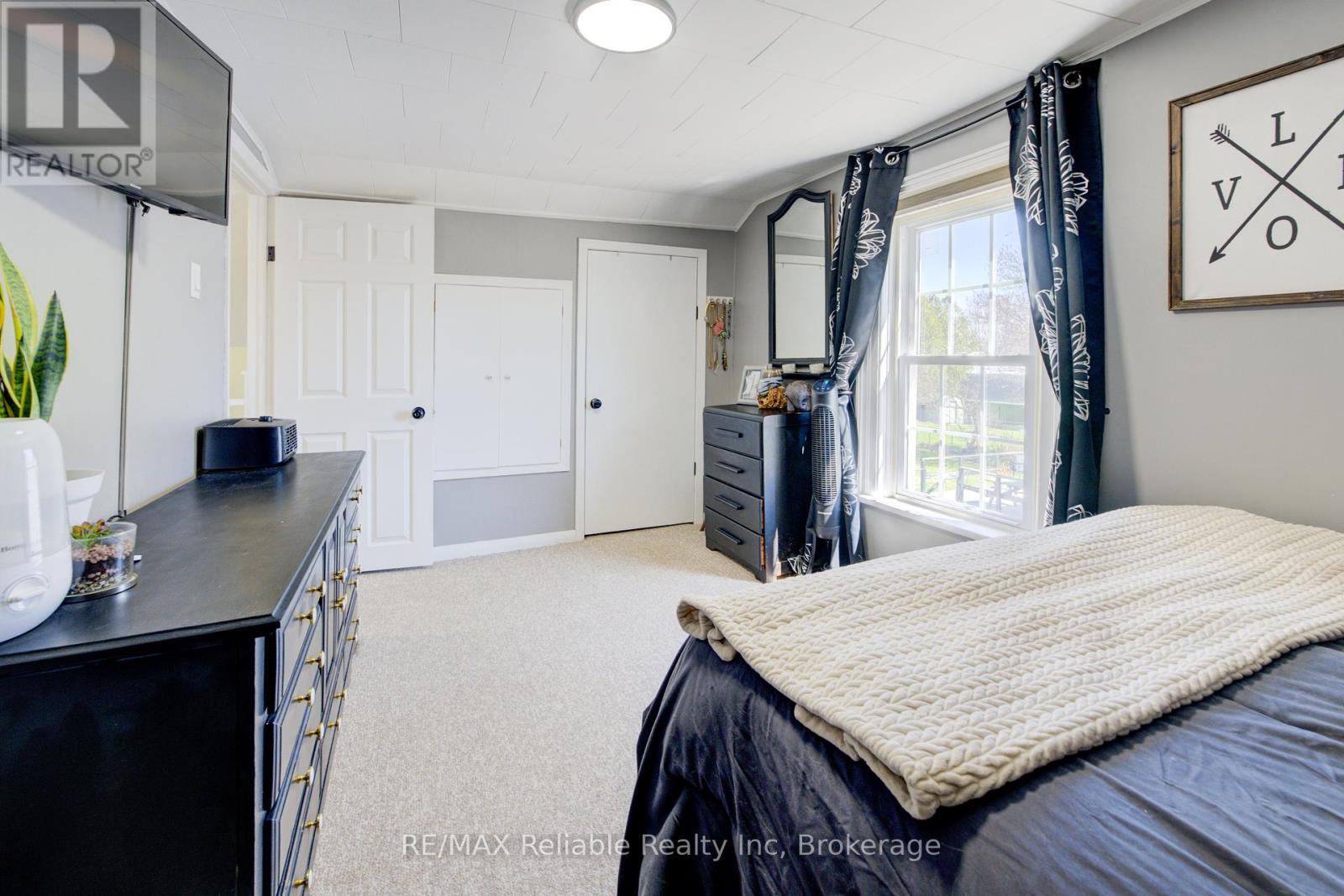 40 Mill Road W, Bluewater, Ontario  N0M 1J0 - Photo 28 - X12097996
