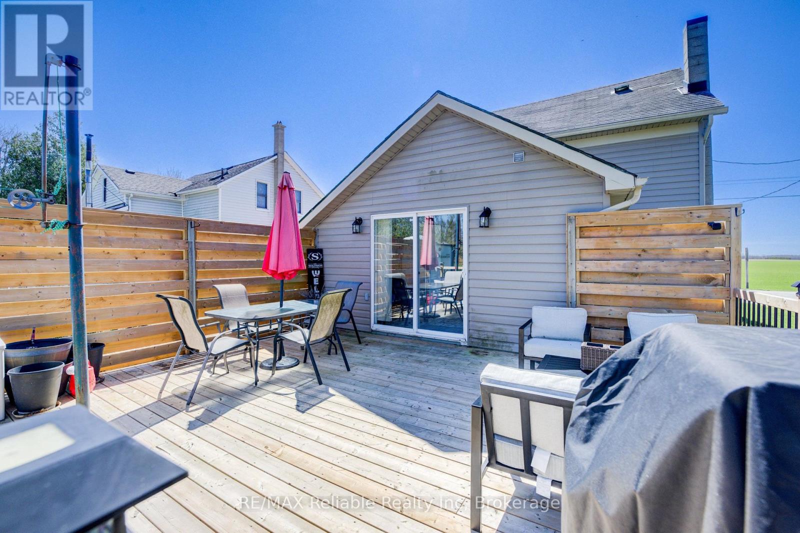 40 Mill Road W, Bluewater, Ontario  N0M 1J0 - Photo 33 - X12097996