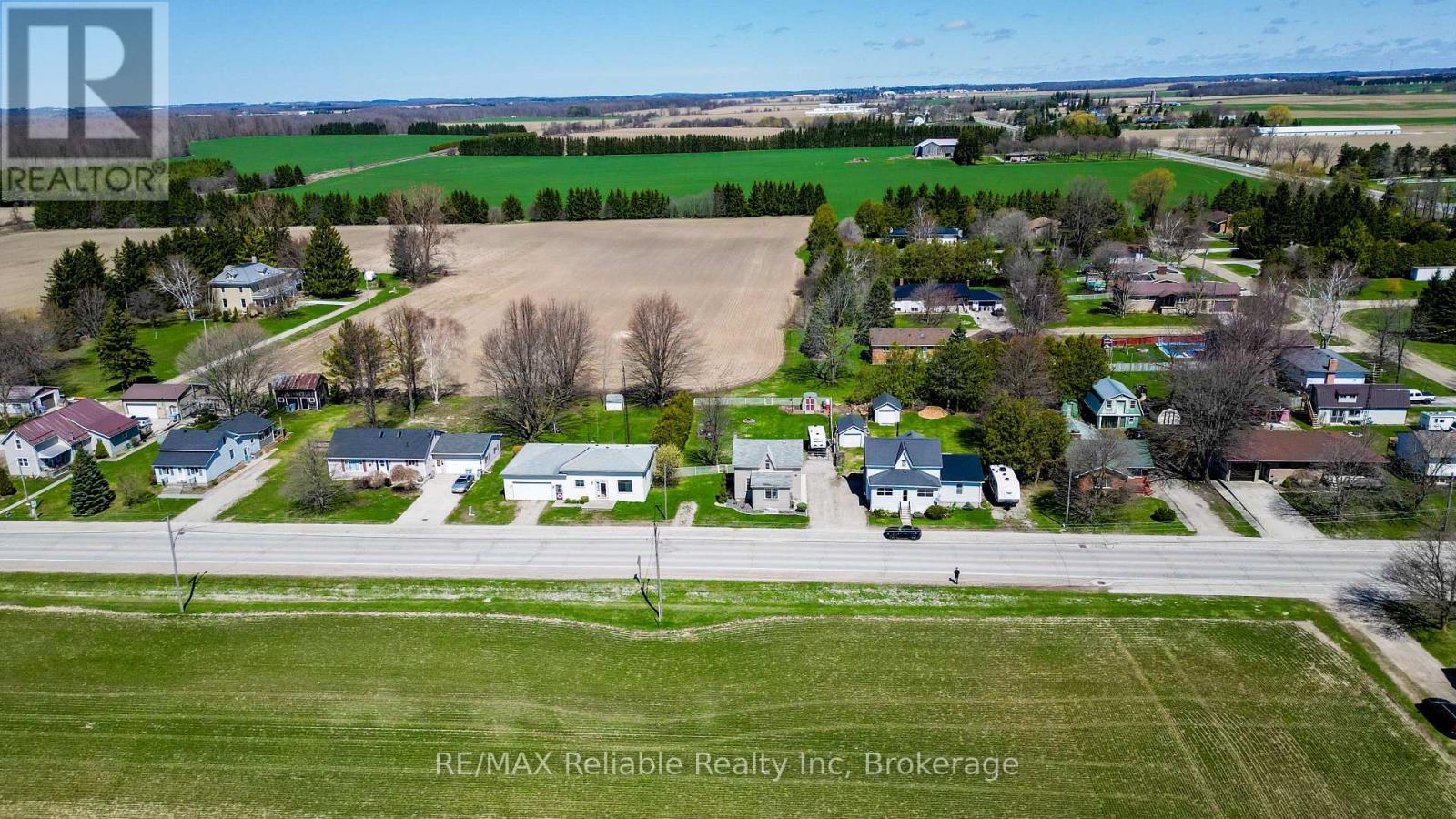 40 Mill Road W, Bluewater, Ontario  N0M 1J0 - Photo 40 - X12097996