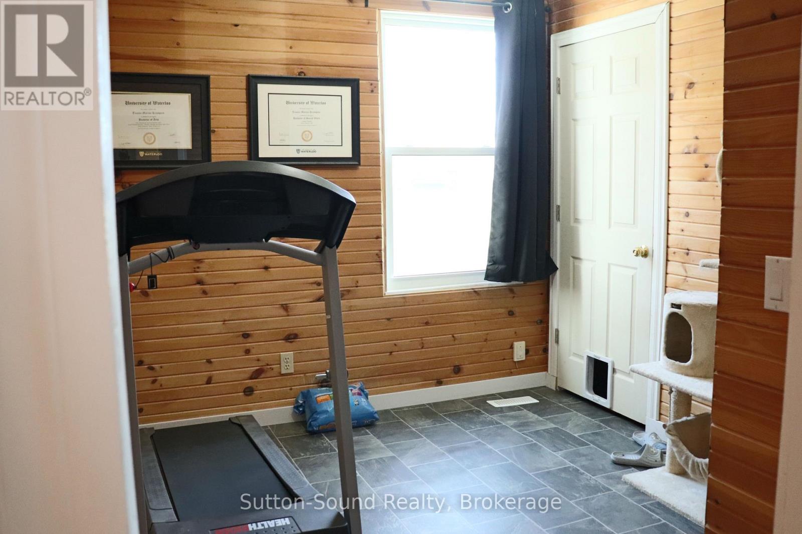 31 Yonge Street S, Arran-Elderslie, Ontario  N0H 2N0 - Photo 29 - X12098059