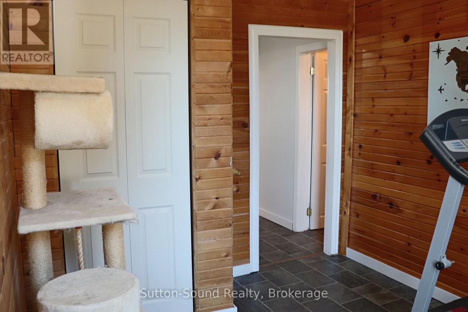 31 Yonge Street S, Arran-Elderslie, Ontario  N0H 2N0 - Photo 31 - X12098059