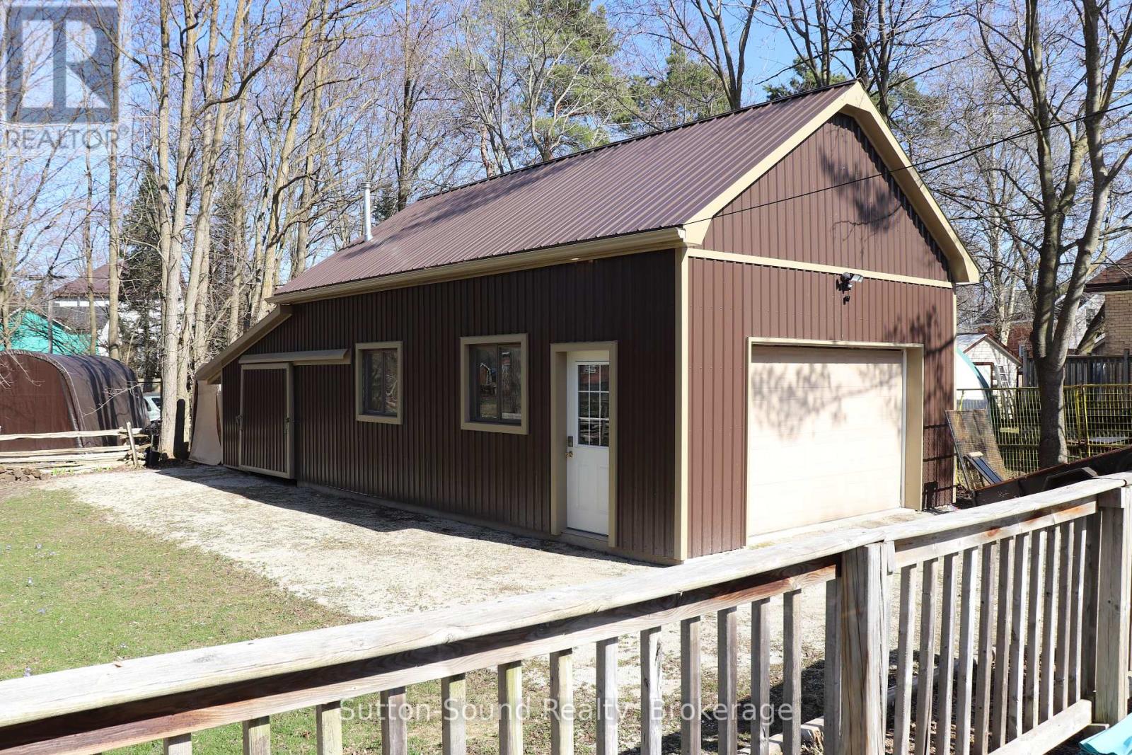 31 Yonge Street S, Arran-Elderslie, Ontario  N0H 2N0 - Photo 46 - X12098059