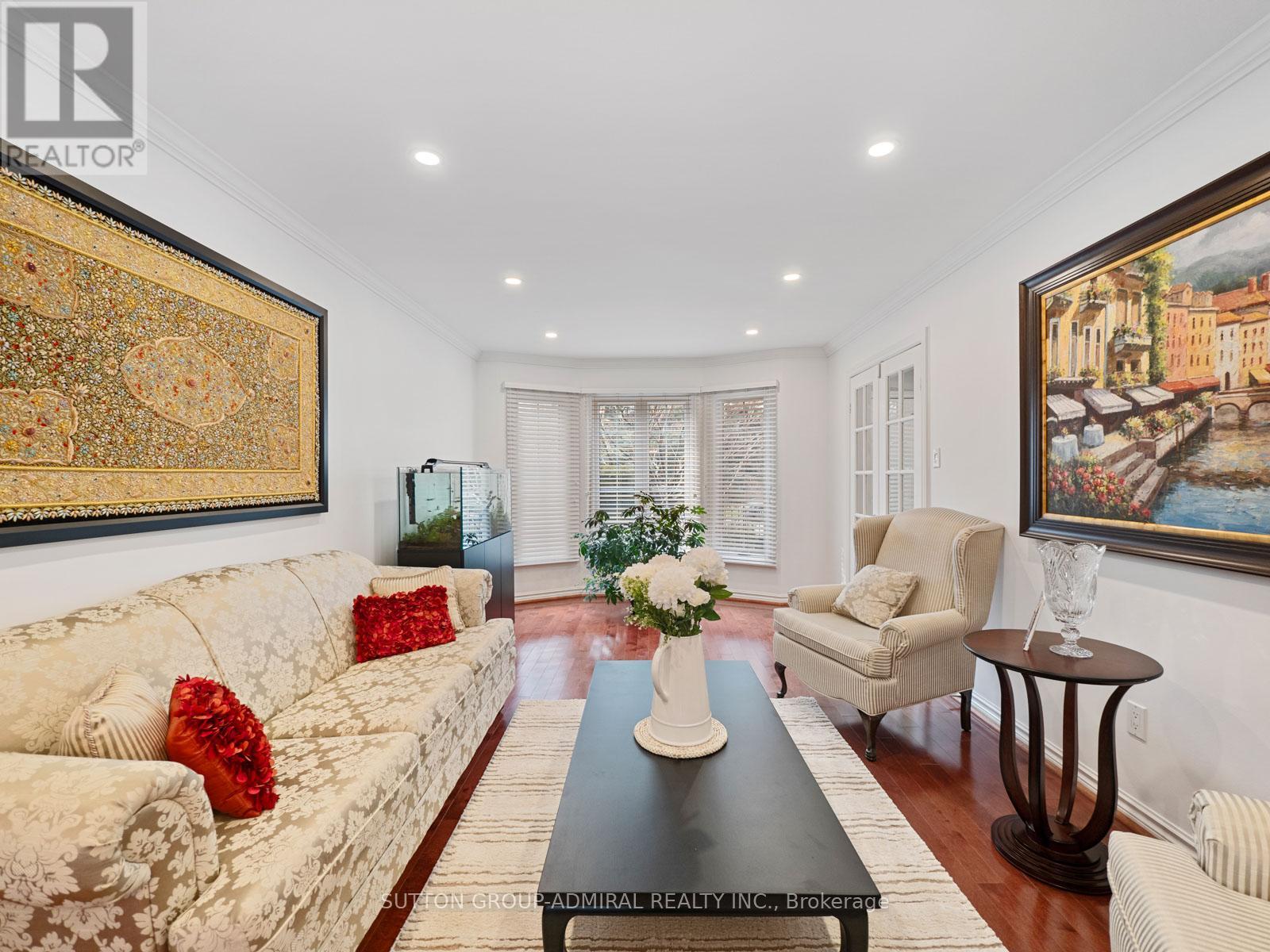 Property at 16 COWLES COURT image 4
