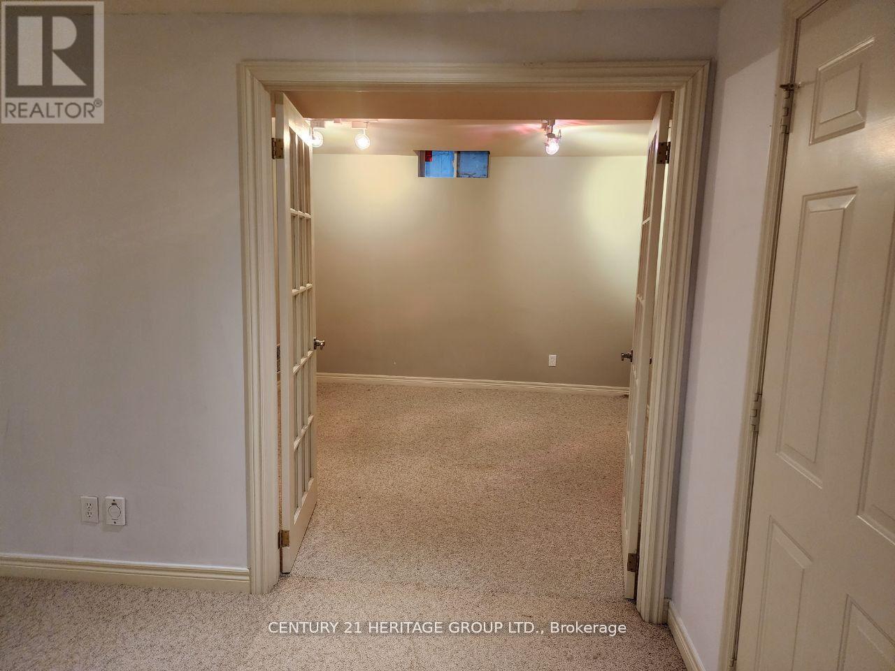 86 Stiver Drive, Newmarket, Ontario  L3Y 7V9 - Photo 8 - N12097994