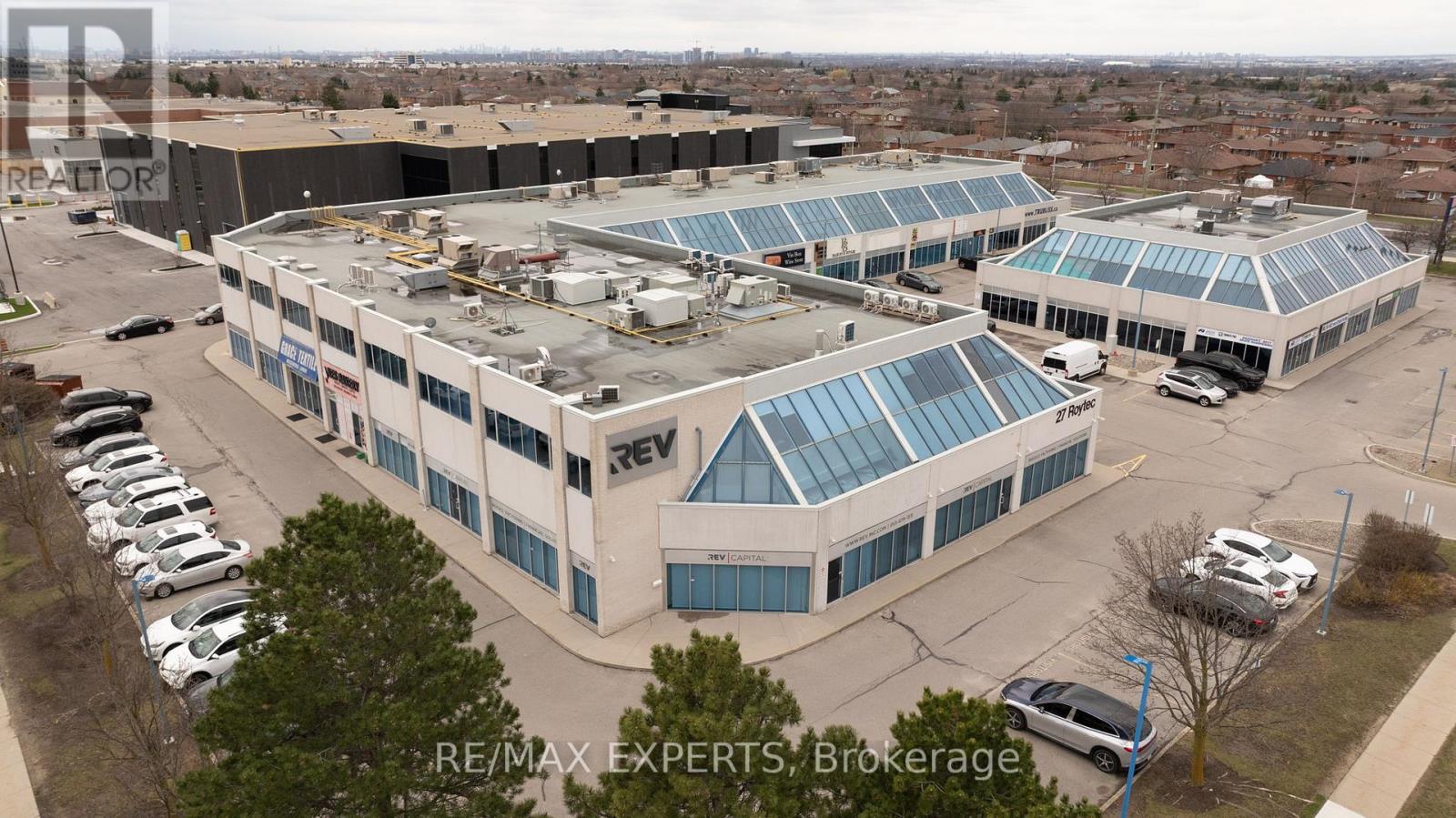 9, 10 And 11 - 27 Roytec Road, Vaughan, Ontario  L4L 8E3 - Photo 2 - N12098056