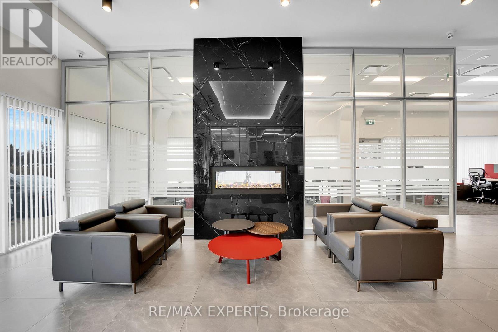 9, 10 And 11 - 27 Roytec Road, Vaughan, Ontario  L4L 8E3 - Photo 6 - N12098056