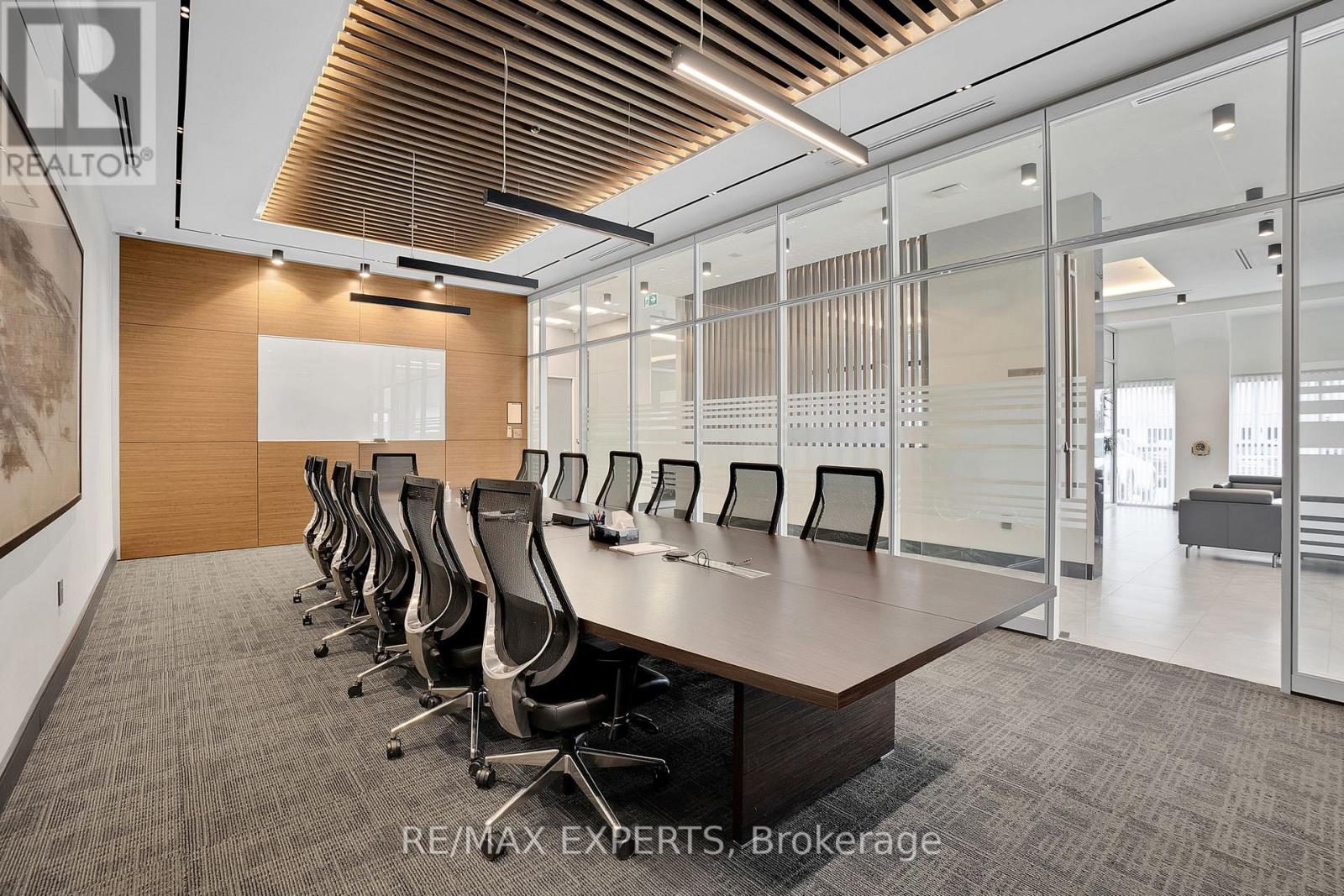 9, 10 And 11 - 27 Roytec Road, Vaughan, Ontario  L4L 8E3 - Photo 8 - N12098056