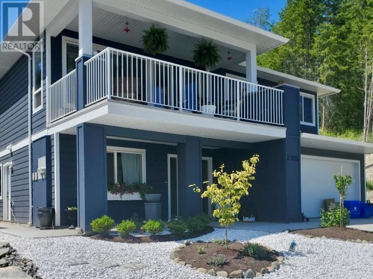 2708 Cedar Ridge Street, Lumby, British Columbia