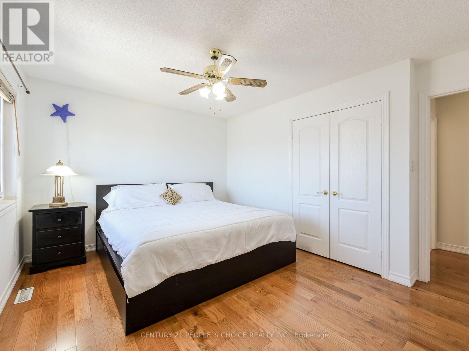 6963 Amour Terrace, Mississauga, Ontario  L5W 1G5 - Photo 27 - W12097954