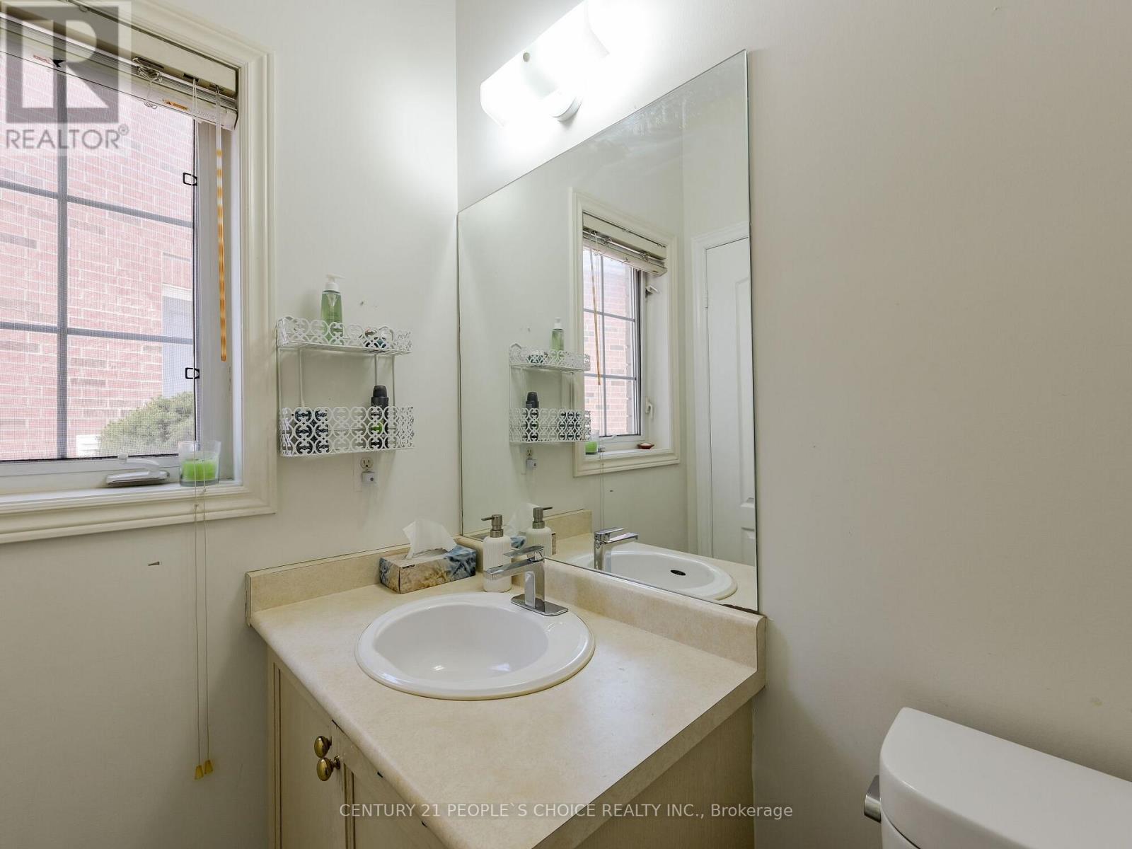 6963 Amour Terrace, Mississauga, Ontario  L5W 1G5 - Photo 38 - W12097954