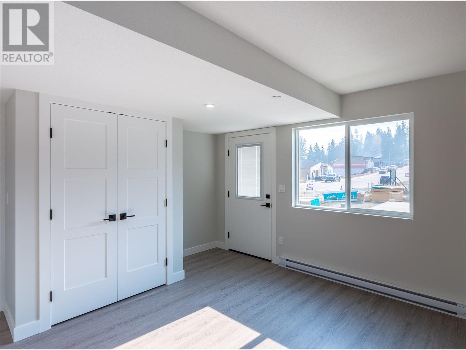 2708 Cedar Ridge Street, Lumby, British Columbia  V0E 2G0 - Photo 48 - 10341589
