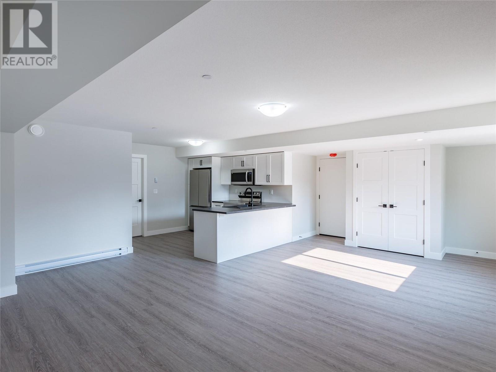 2708 Cedar Ridge Street, Lumby, British Columbia  V0E 2G0 - Photo 47 - 10341589