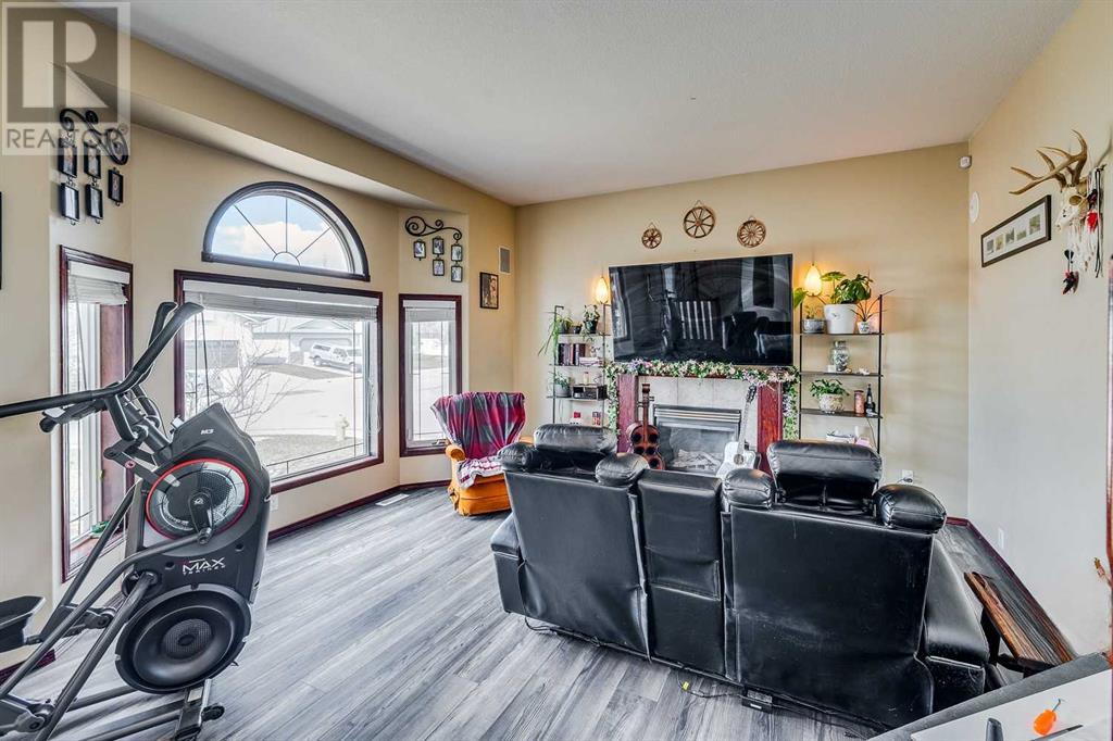 57 Prospect Close, Blackfalds, Alberta  T0M 0J0 - Photo 5 - A2213103