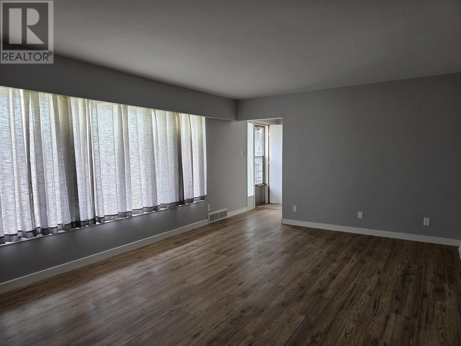 Property at 1542 CARNEY STREET image 5