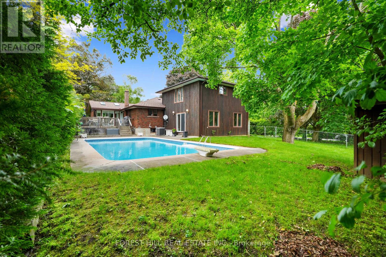Property at 285 COTTONWOOD DRIVE image 5