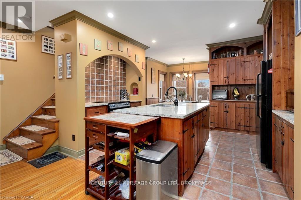 7387 County Rd 9, Greater Napanee, Ontario  K7R 3K8 - Photo 10 - X12098101
