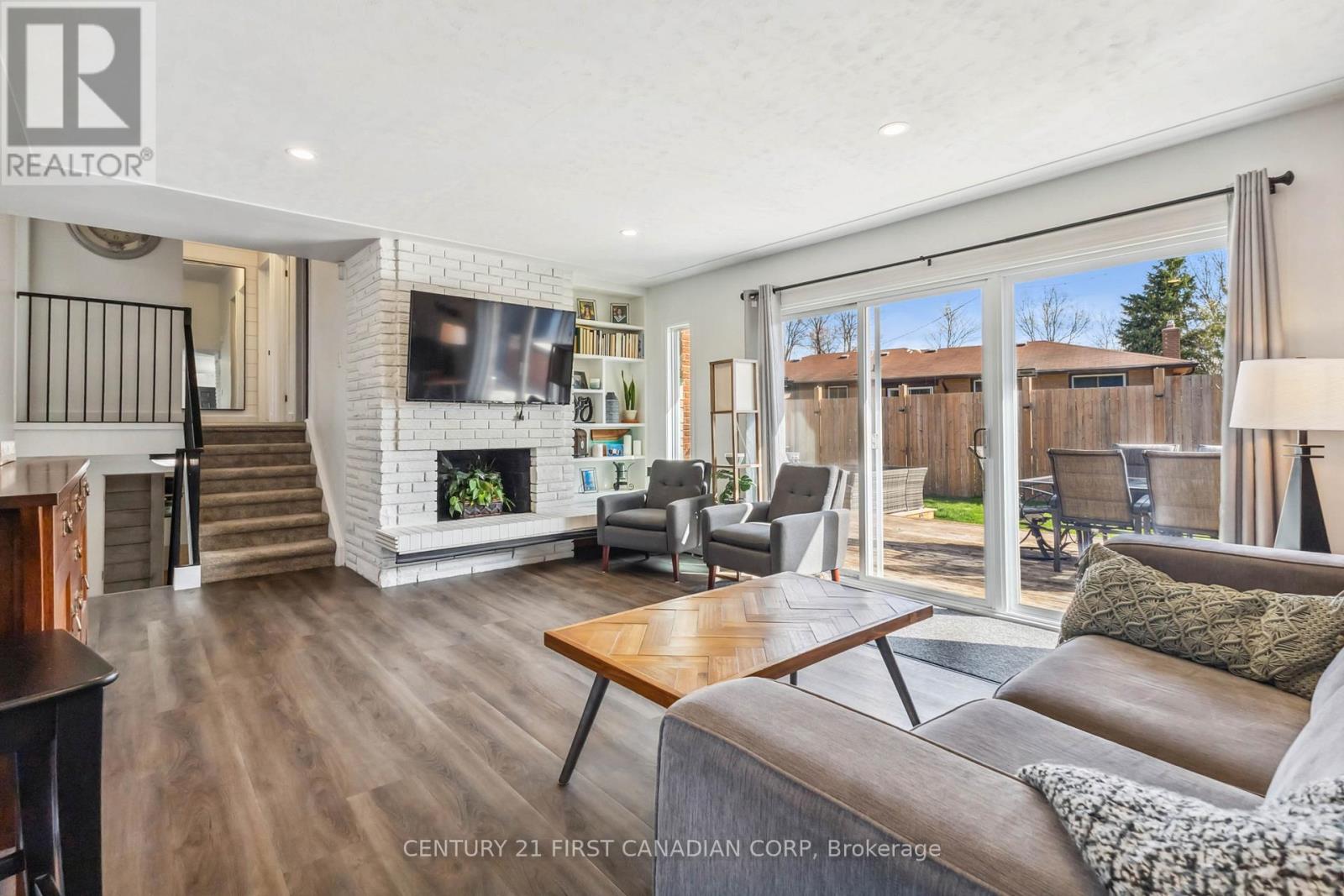 264 Chittick Crescent, Thames Centre, Ontario  N0L 1G3 - Photo 20 - X12098133