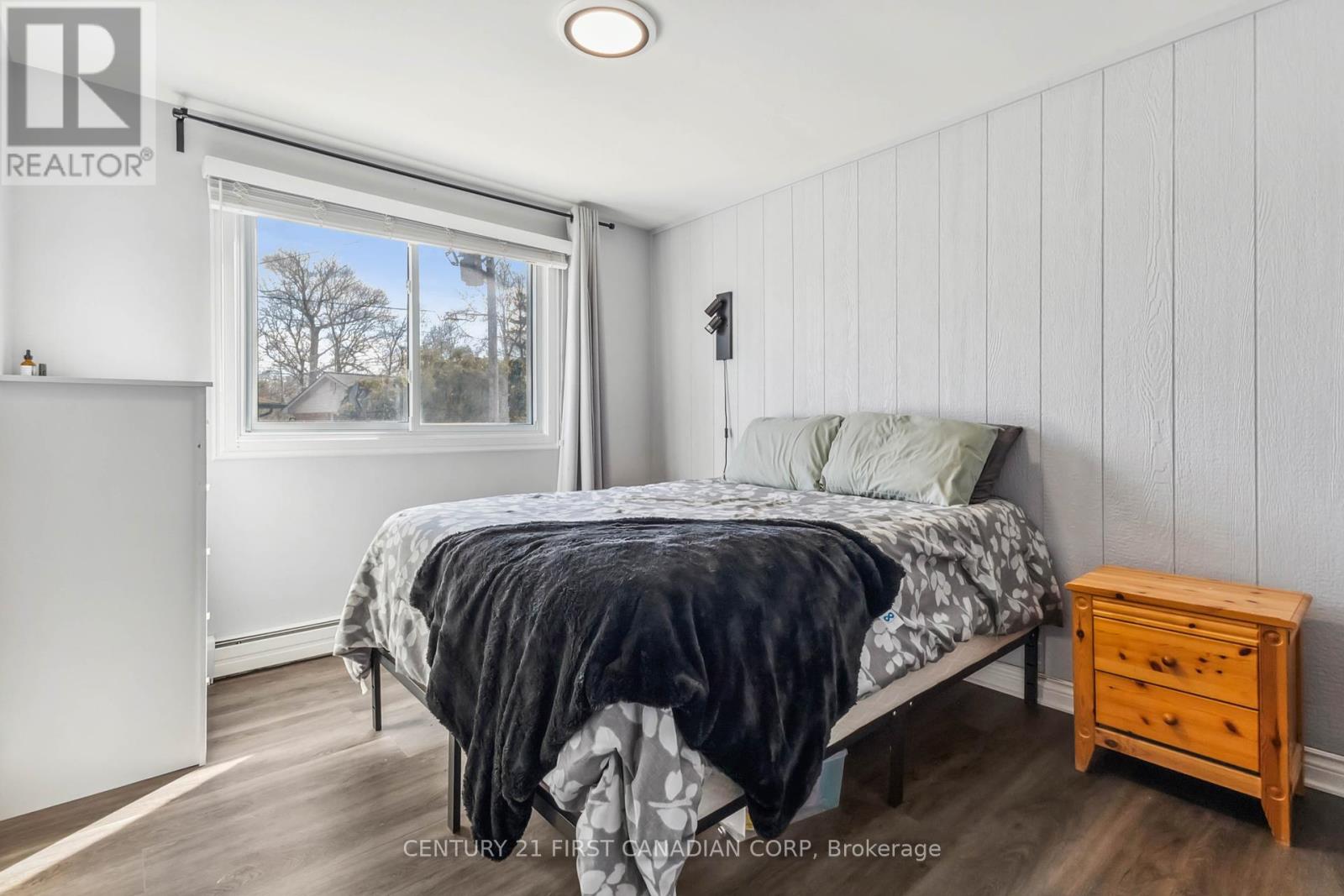 264 Chittick Crescent, Thames Centre, Ontario  N0L 1G3 - Photo 24 - X12098133