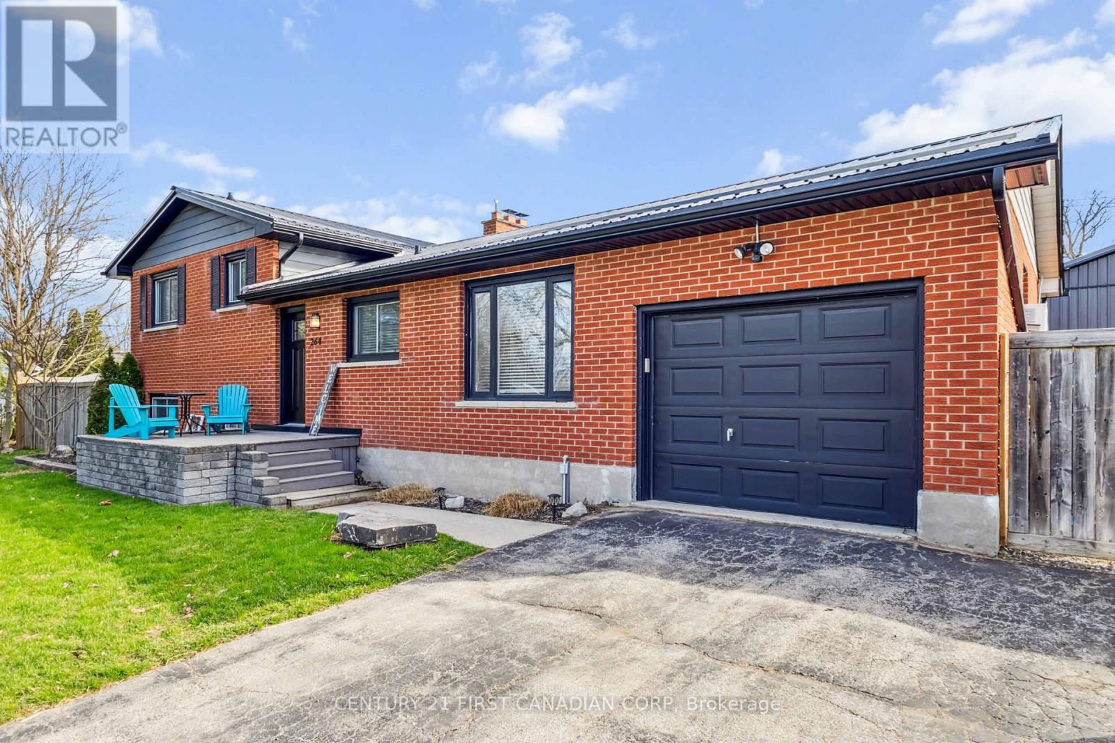 264 Chittick Crescent, Thames Centre, Ontario  N0L 1G3 - Photo 4 - X12098133