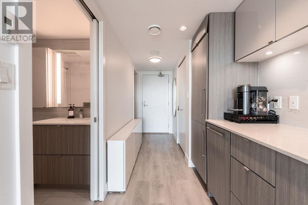 808 1788 Columbia Street, Vancouver, British Columbia  V5Y 0L7 - Photo 8 - R2993215