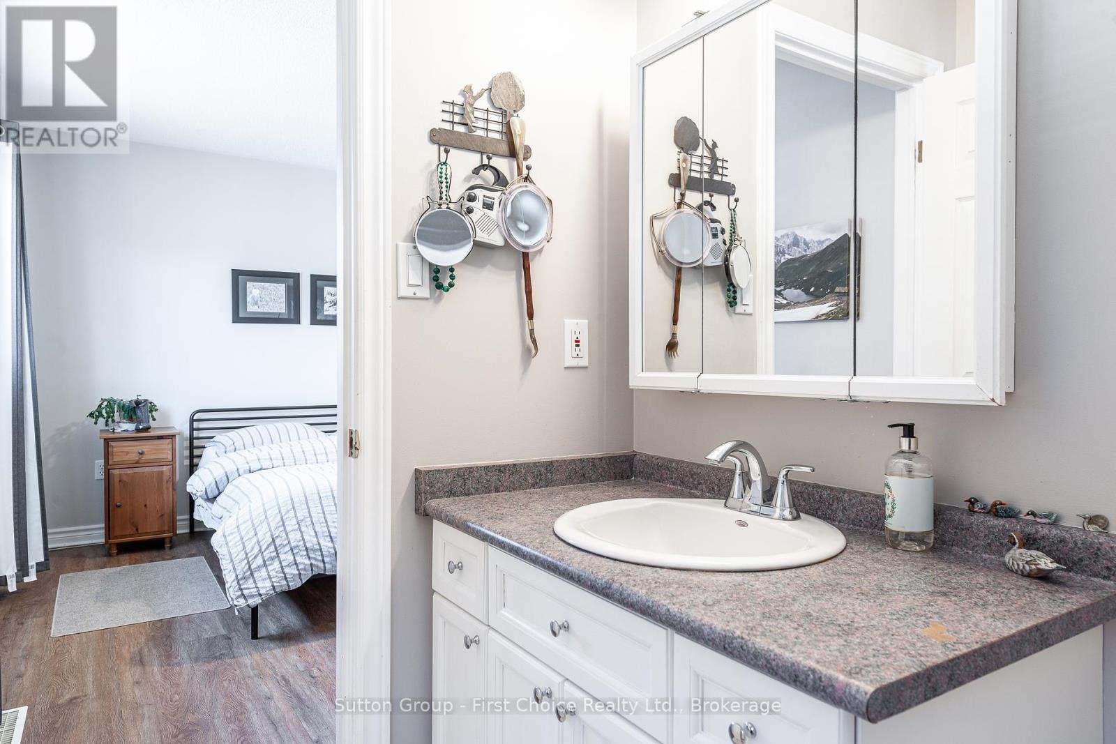 68 Greenwood Drive, Stratford, Ontario  N5A 7H1 - Photo 27 - X12098107