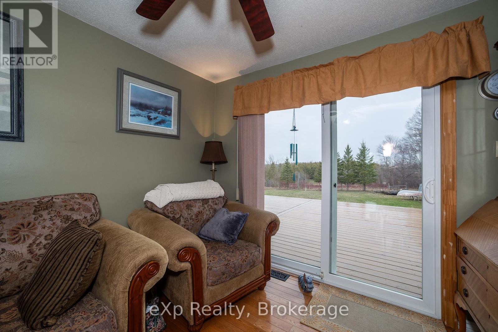 752791 75 Side Road, Southgate, Ontario  N0C 1L0 - Photo 10 - X12098119