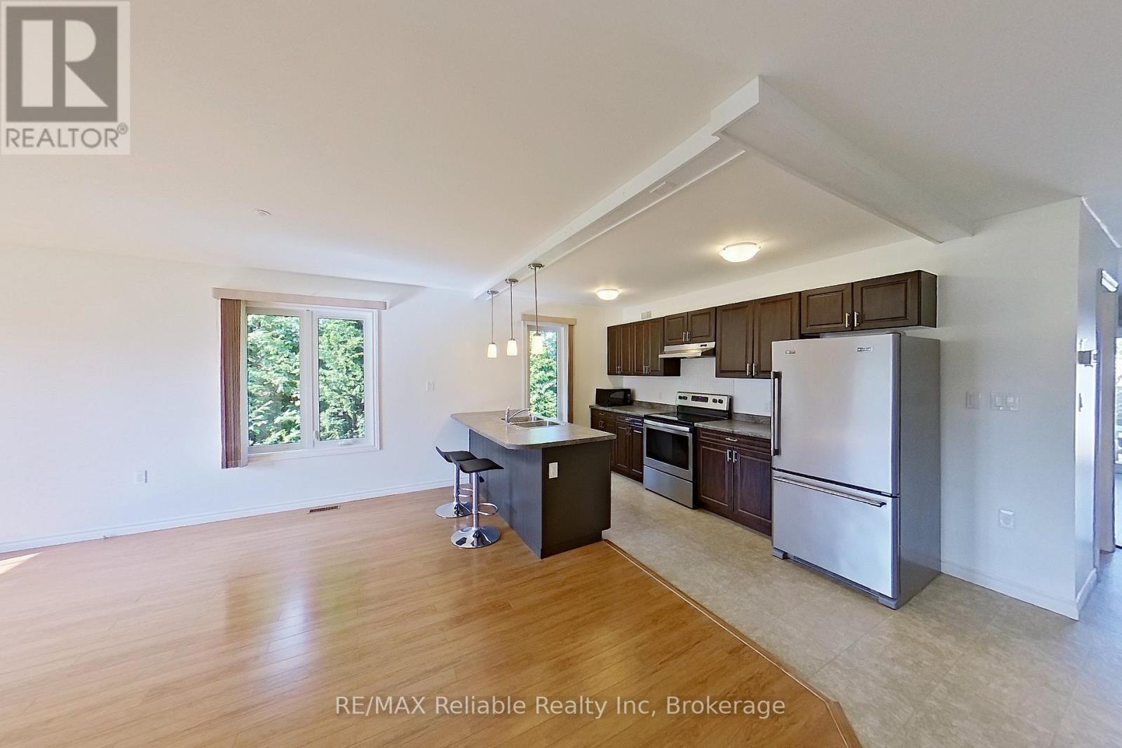 75 Ord Street, Huron East, Ontario  N0K 1W0 - Photo 10 - X12098140