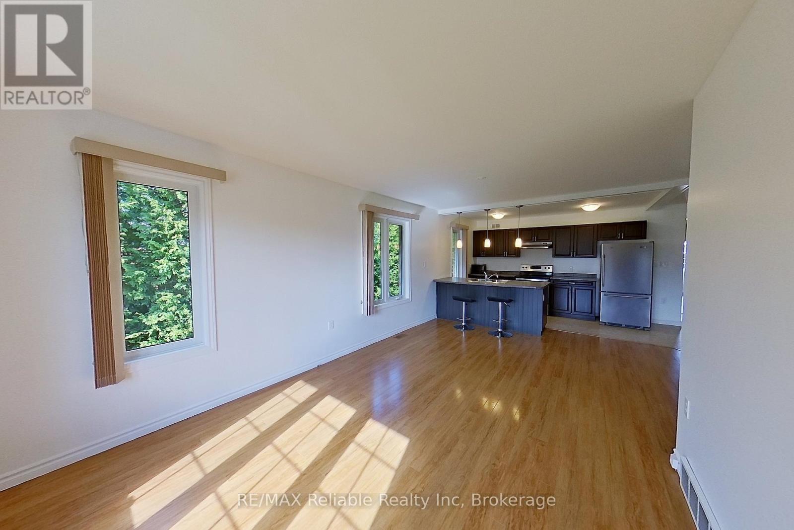 75 Ord Street, Huron East, Ontario  N0K 1W0 - Photo 12 - X12098140