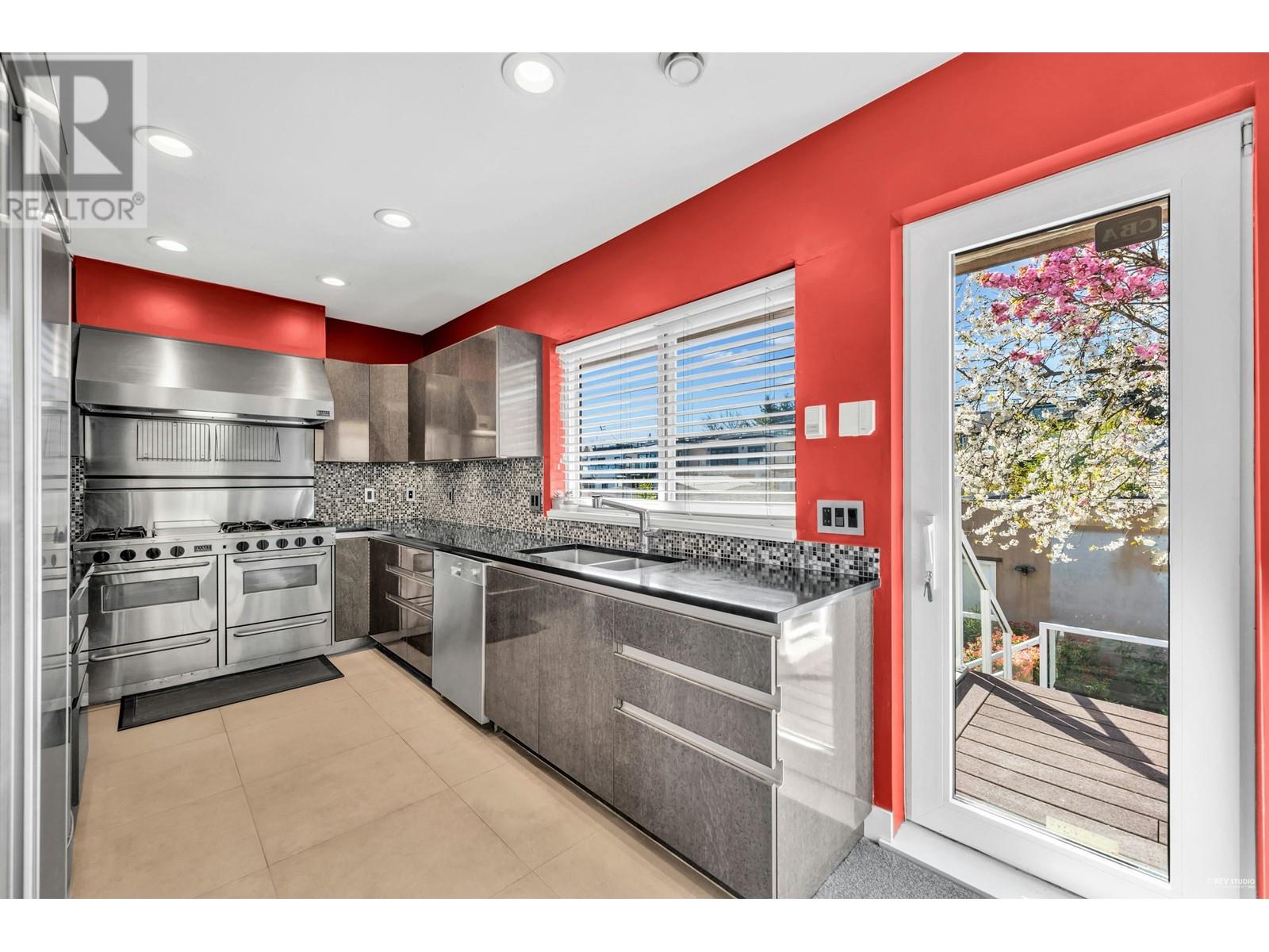 4060 W 10th Avenue, Vancouver, British Columbia  V6R 2H1 - Photo 13 - R2993196