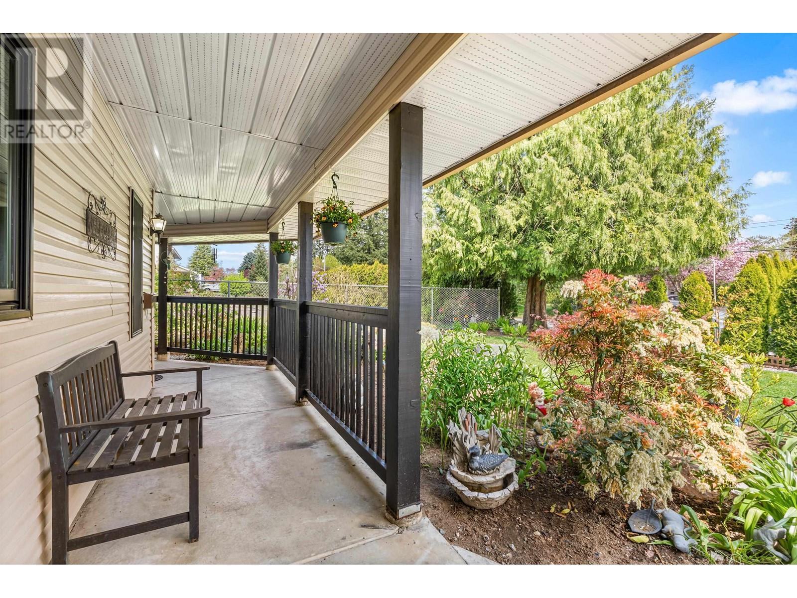 12019 206 Street, Maple Ridge, British Columbia  V2X 1T8 - Photo 2 - R2993218