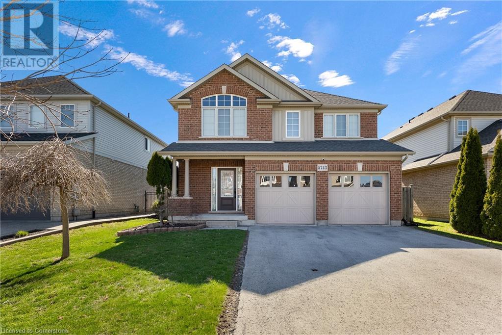 Property at 5743 JAKE Crescent image 3
