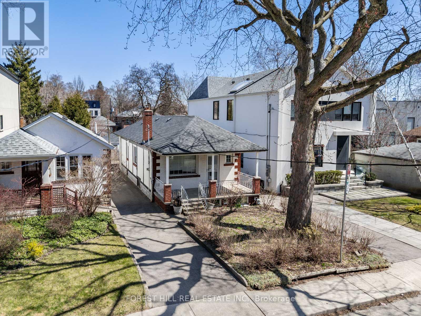 547 Atlas Avenue, Toronto, Ontario  M6C 3R5 - Photo 15 - C12098156