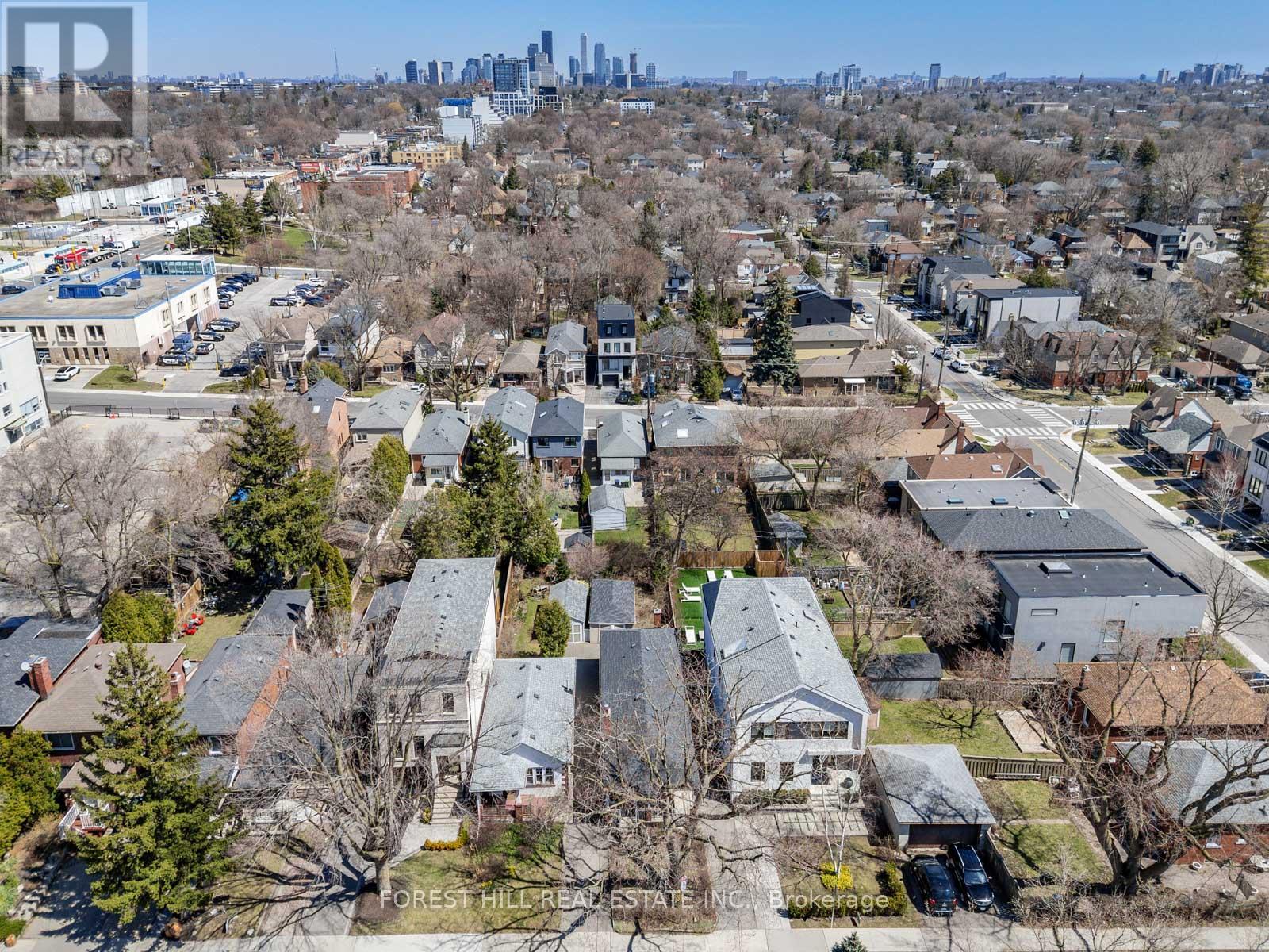 547 Atlas Avenue, Toronto, Ontario  M6C 3R5 - Photo 23 - C12098156