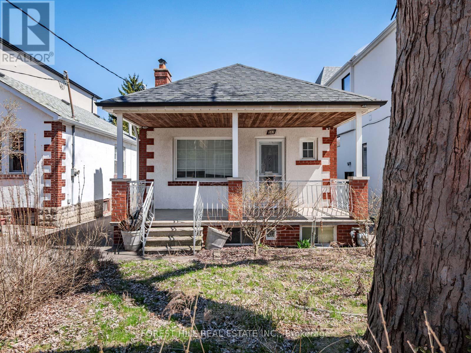 547 Atlas Avenue, Toronto, Ontario  M6C 3R5 - Photo 3 - C12098156