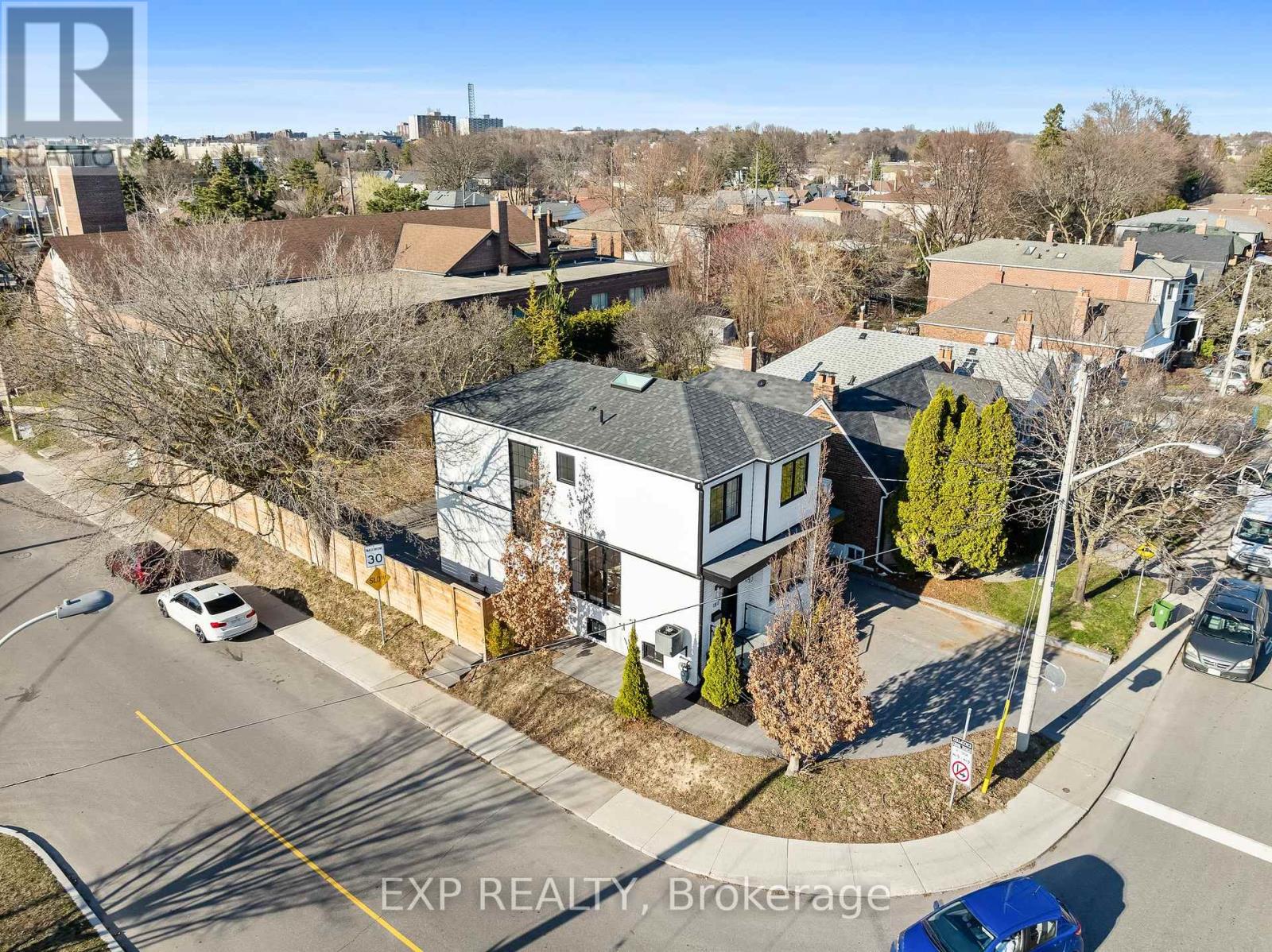 Property at 180 GLENWOOD CRESCENT image 4