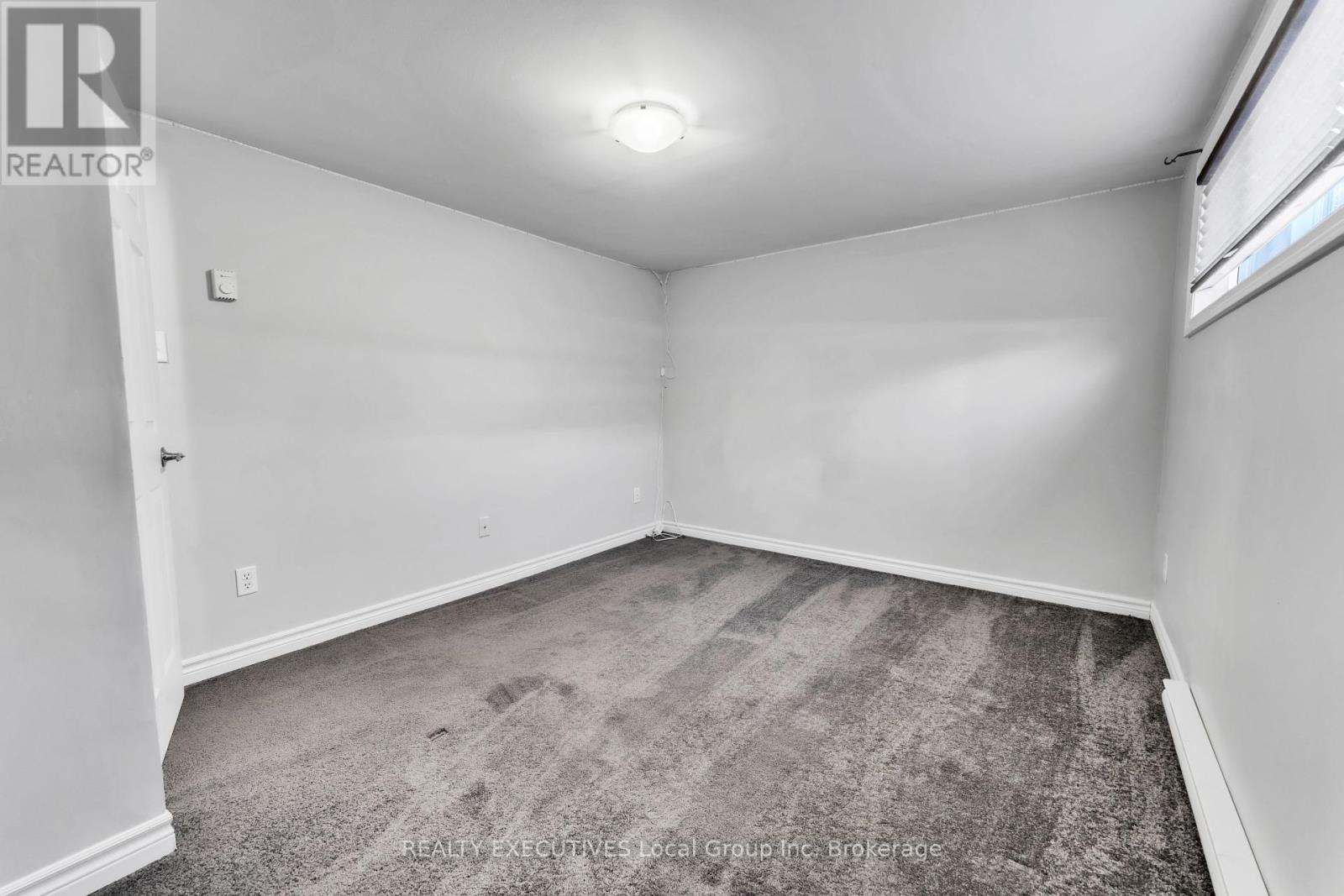 2 - 904 Premier Road, North Bay, Ontario  P1A 2H5 - Photo 21 - X12098102