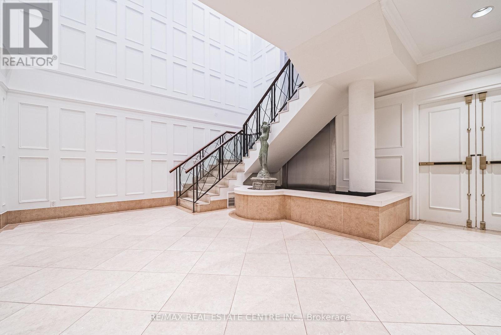 1811 - 5229 Dundas Street W, Toronto, Ontario  M9B 6L9 - Photo 24 - W12098103