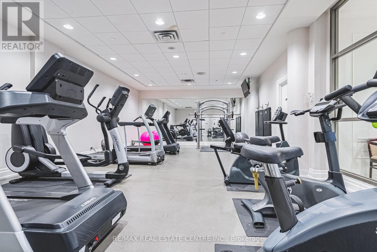 1811 - 5229 Dundas Street W, Toronto, Ontario  M9B 6L9 - Photo 25 - W12098103
