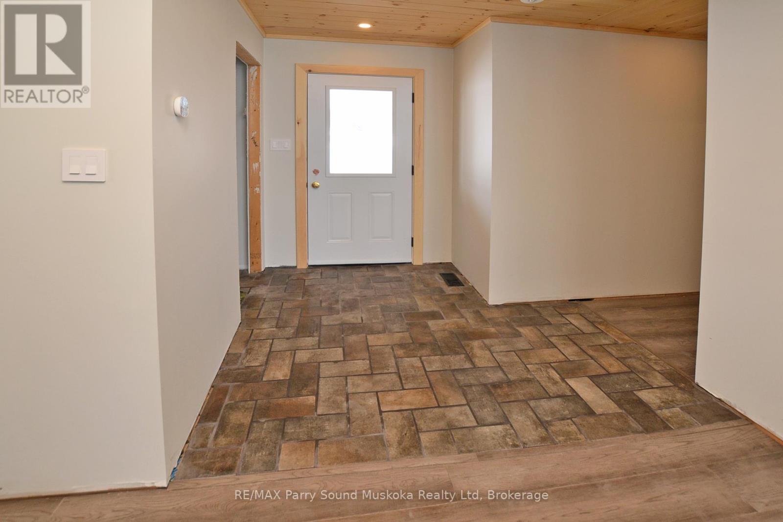 49 Hardies Road, Mckellar, Ontario  P2A 0B5 - Photo 12 - X12024402
