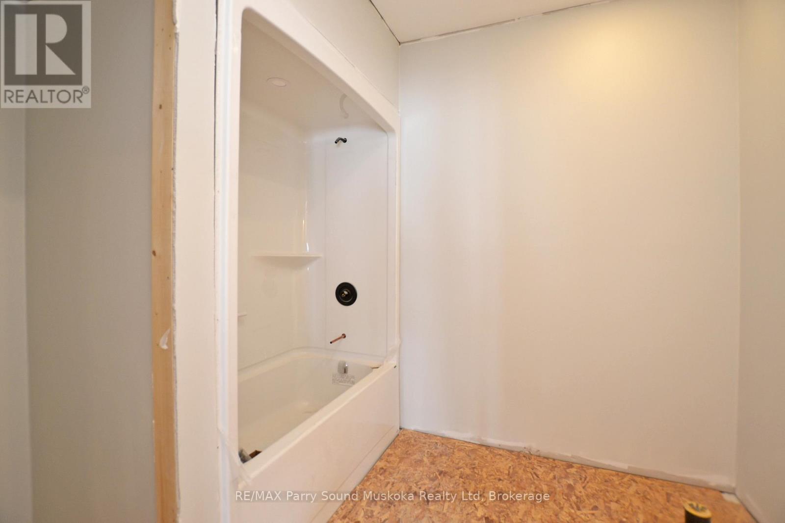 49 Hardies Road, Mckellar, Ontario  P2A 0B5 - Photo 36 - X12024402
