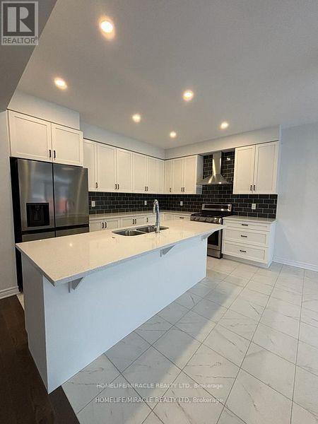 239 Beaugency Street, Ottawa, Ontario  K1W 0T2 - Photo 10 - X12098111