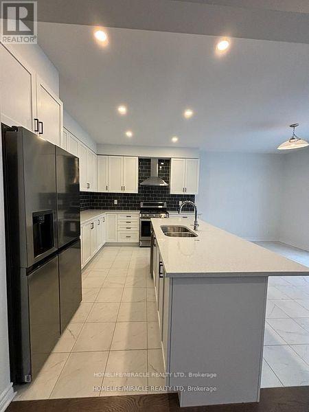 239 Beaugency Street, Ottawa, Ontario  K1W 0T2 - Photo 11 - X12098111