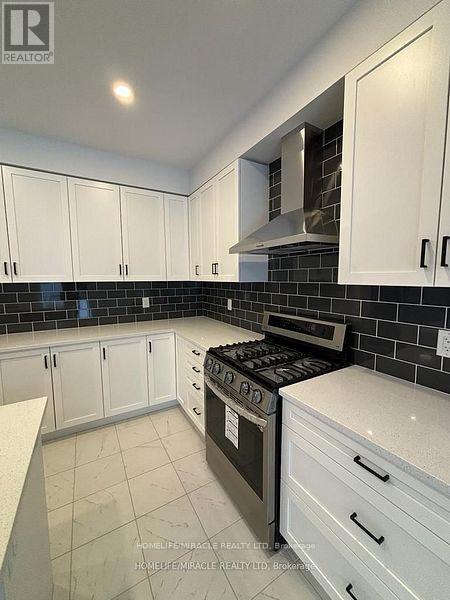 239 Beaugency Street, Ottawa, Ontario  K1W 0T2 - Photo 14 - X12098111