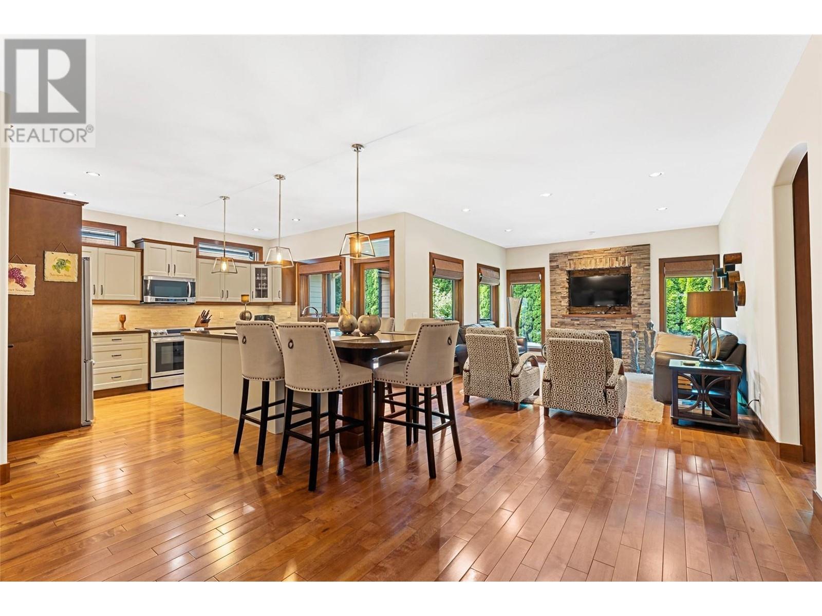 Property at 4450 Gordon Drive Unit# 137 image 5
