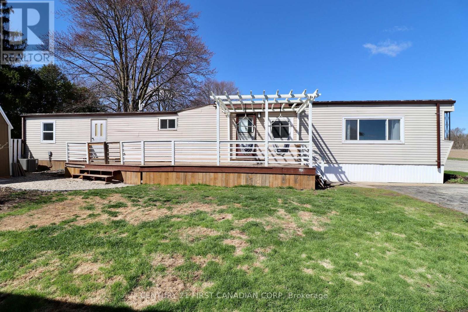 82 - 3100 Dorchester Road, Thames Centre, Ontario  N0L 1G5 - Photo 3 - X12098349